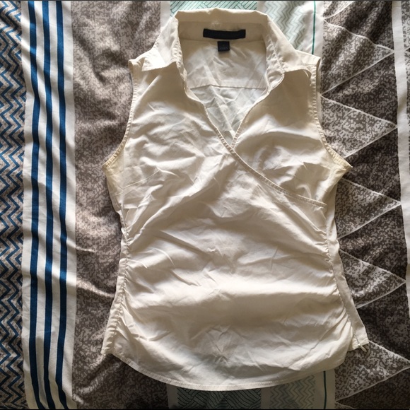 White faux wrap cotton top - Picture 1 of 2